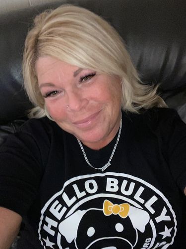 Customer photo review of Block Mini Name Necklace with Cuban Chain