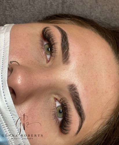 Customer photo review of 0.07 Easy Fan Russian Volume Cashmere Lashes (16 lines)