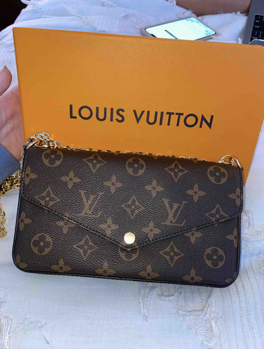 Customer photo review of LOUIS VUITTON - POCHETTE FÉLICIE