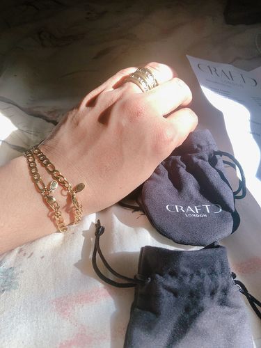 Customer photo review of Figaro Bracelet (Gold) 5mm