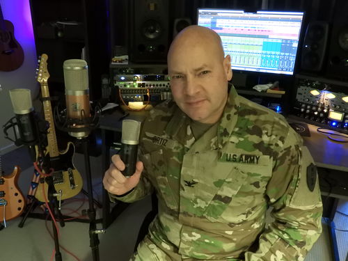Customer photo review of Colares • Boutique Vocal Condenser Microphone