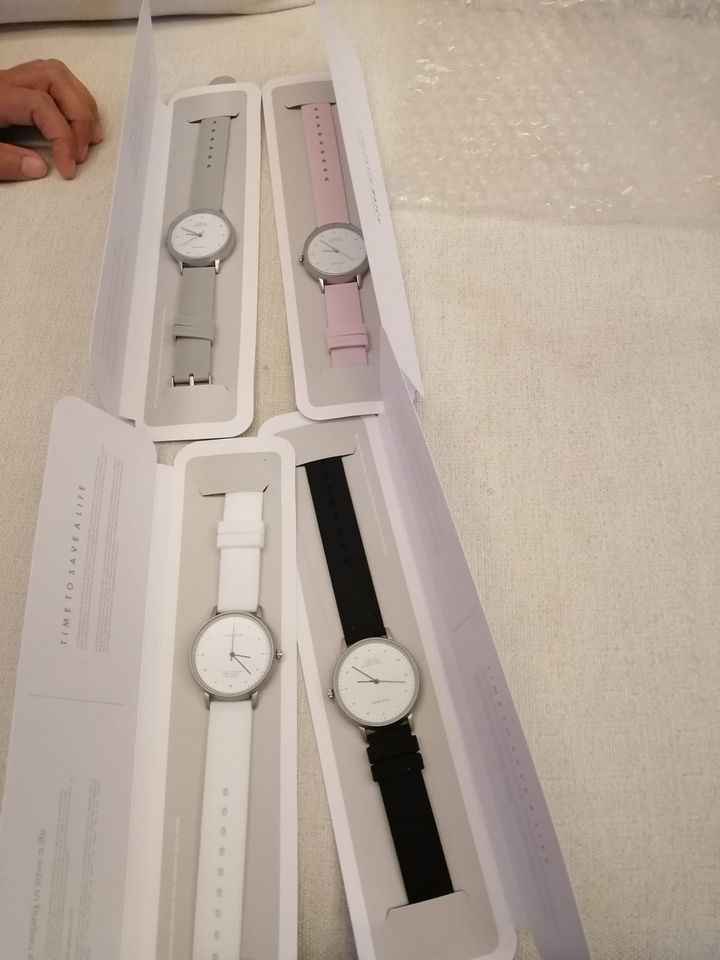 Customer photo review of Life Saver Watch 4.0 – Pink