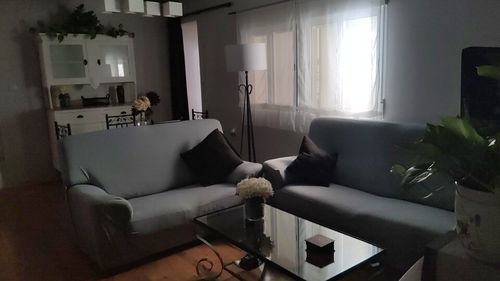 Customer photo review of Pimp dein Sofa Elastik Sofa Hülle