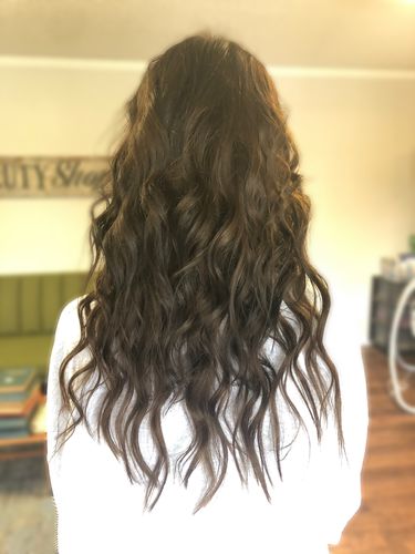 Customer photo review of Full Shine Tape in Hair Extensions Remy Human Hair Darkest Brown (#2)