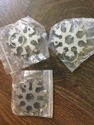Customer photo review of Christmas Snowflake Multi-Tool