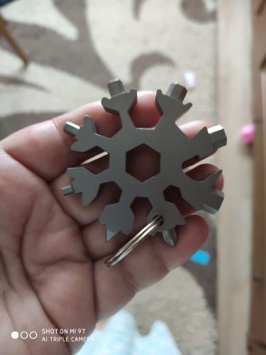 Customer photo review of Christmas Snowflake Multi-Tool
