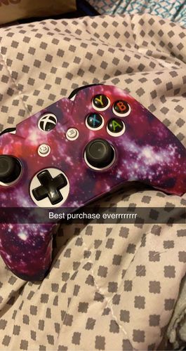 Customer photo review of Aurora - XBOX One Controller Skin