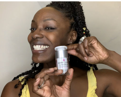 Customer photo review of BERRI-CLEAR+™ SUPERFRUIT 5 BERRY SERUM