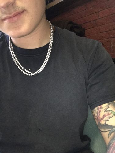 Customer photo review of 4MM White Gold Plated STAINLESS STEEL Tennis Chain