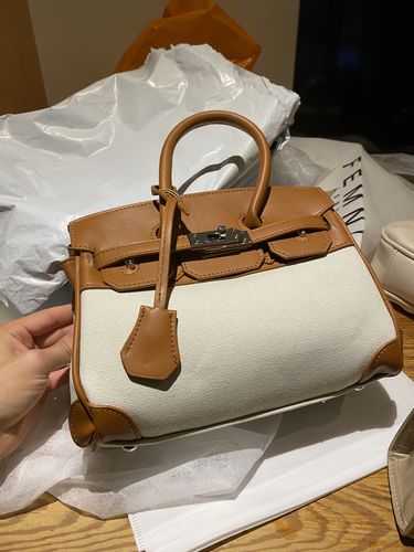 Customer photo review of Femni Chloe Handbag