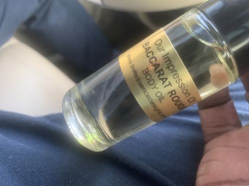 Customer photo review of Creed Aventus Type Body Oil Roll On - Men