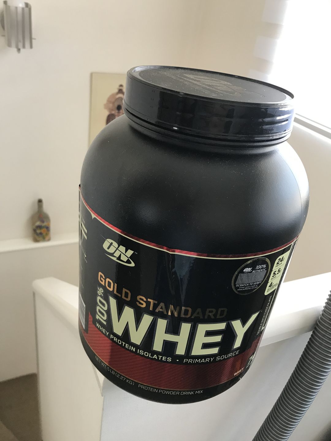 Customer photo review of Optimum Nutrition Gold Standard 100% Whey Proteina 5 Lb