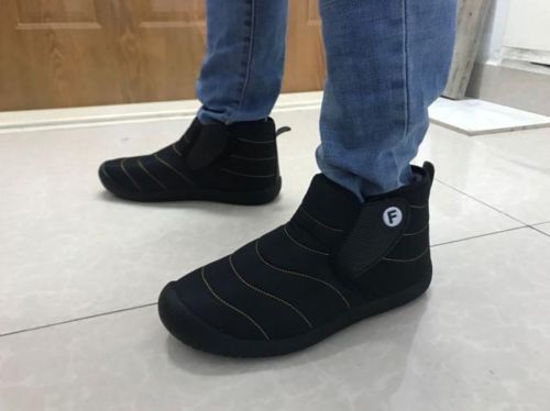 Customer photo review of Dacomfy Men's Cotton Warm Winter Snow Boots
