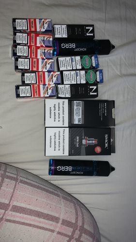 Customer photo review of E-liquid & Coils Mystery box