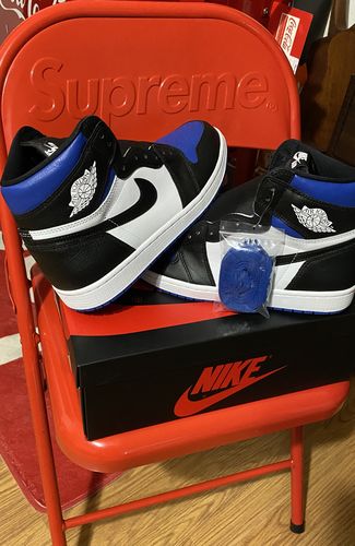 Customer photo review of Jordan 1 Retro High Royal Toe