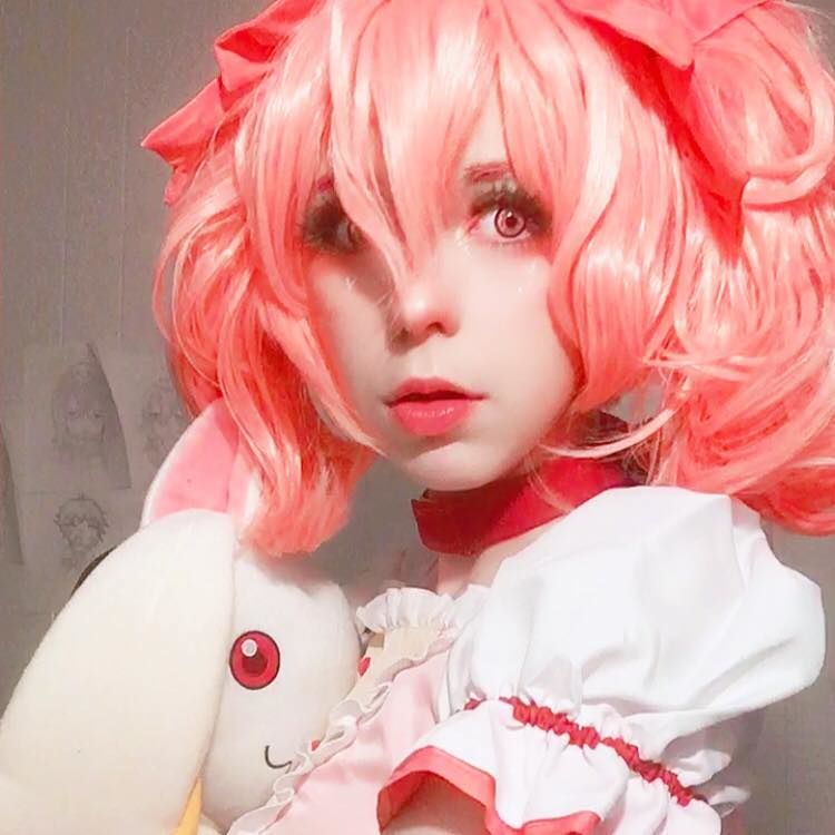 Customer photo review of DollyEye Pink