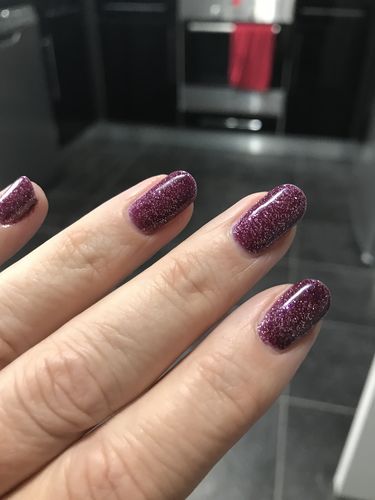 Customer photo review of Bluesky CS 29 MULLED WINE UV/LED Soak Off Gel Nail Polish Free Postage 10ml
