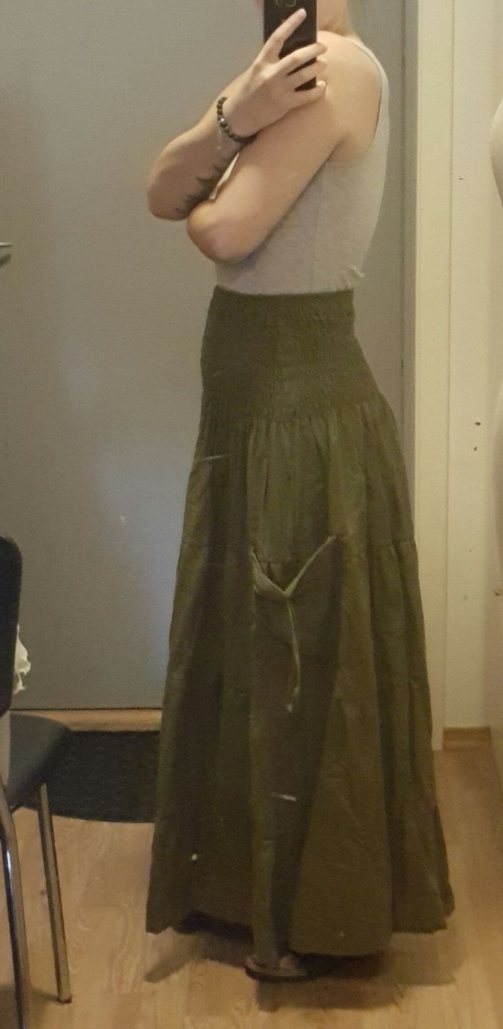 Customer photo review of Maxi Skirt Keela Olive