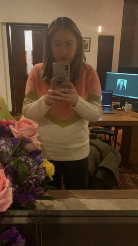 Customer photo review of Casual Colorblock Round Neck Sweater