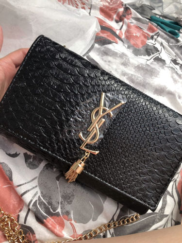 Customer photo review of YSL - KATE CHAIN WALLET AVEC POMPON EN CUIR BRILLANT EMBOSSÉ CROCODILE