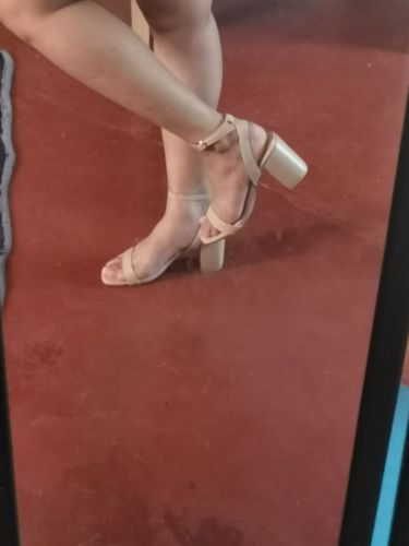 Customer photo review of Adele Beige