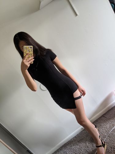 Customer photo review of Solid color asymmetric short sleeve dress