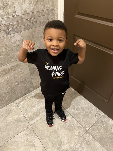 Customer photo review of Raising Royalty - Blk & Gld Premium