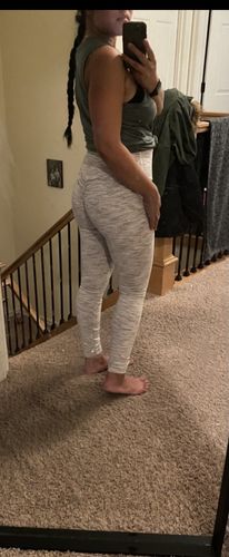 Customer photo review of Freedom Scrunch Leggings