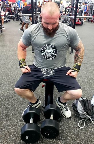 Customer photo review of Wrist Wraps