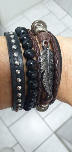 Customer photo review of Erebe-Armband