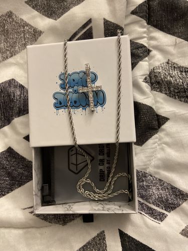 Customer photo review of 'Chilly Cross'