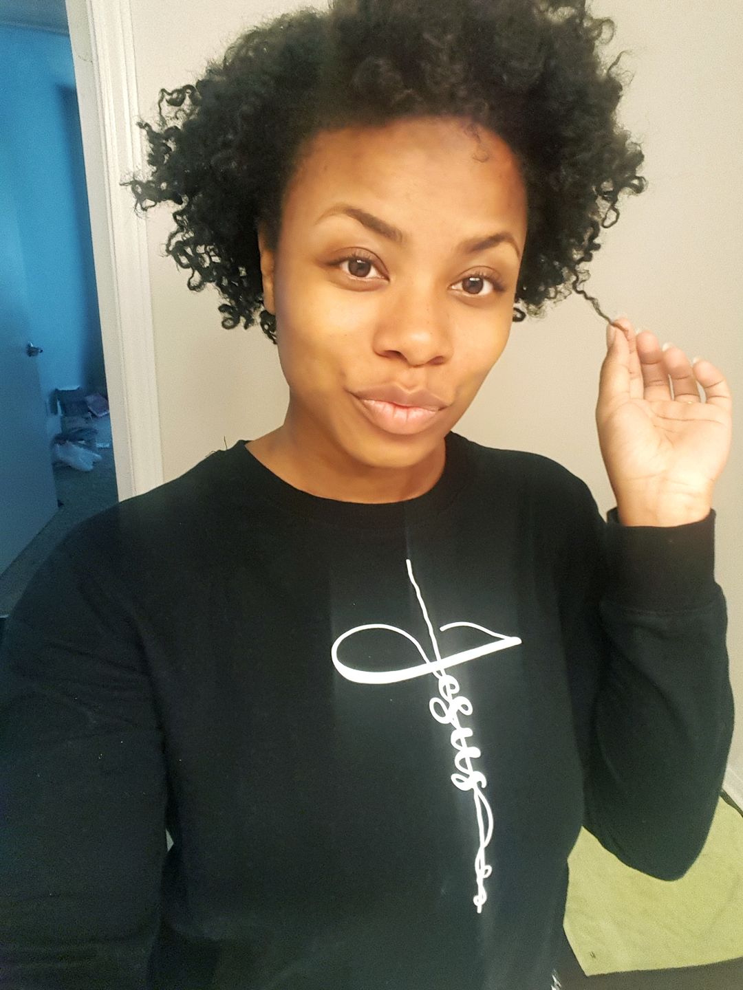 Customer photo review of POLISHED Hair & Scalp Oil