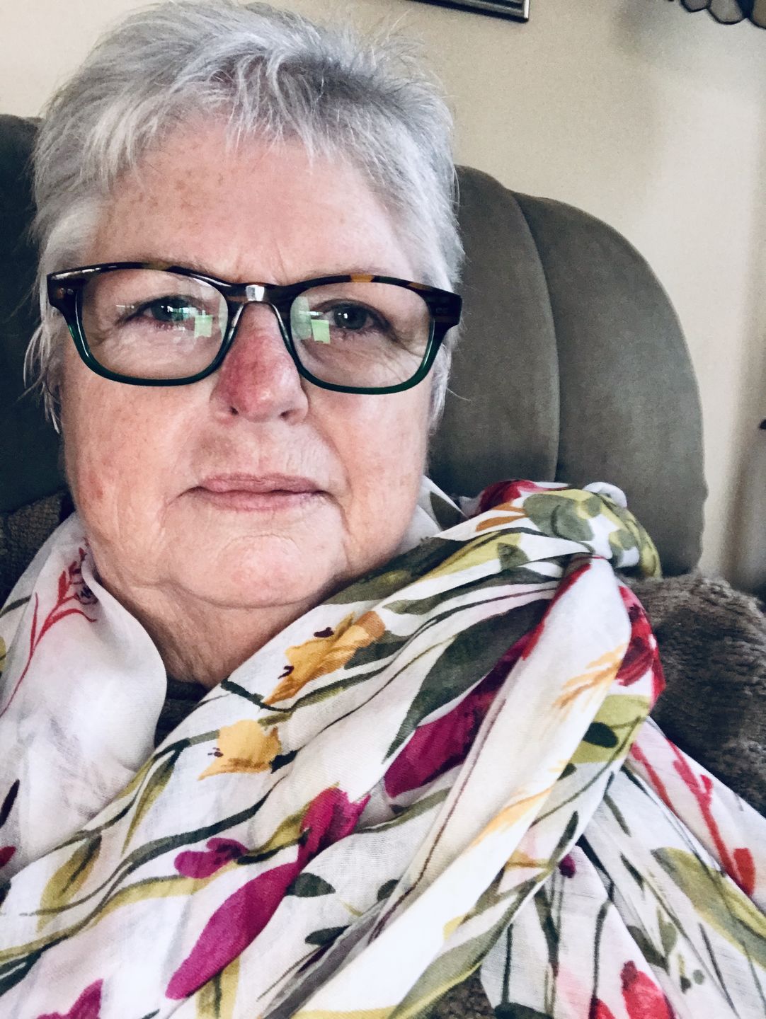 Customer photo review of Seaside Women Floral Print Tassel Scarf