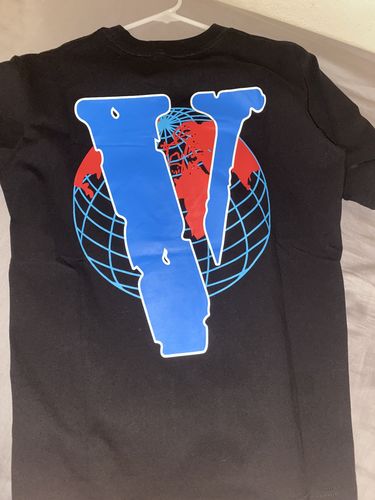 Customer photo review of VLONE T-Shirts