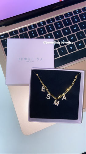 Customer photo review of Namenskette Zirkonia