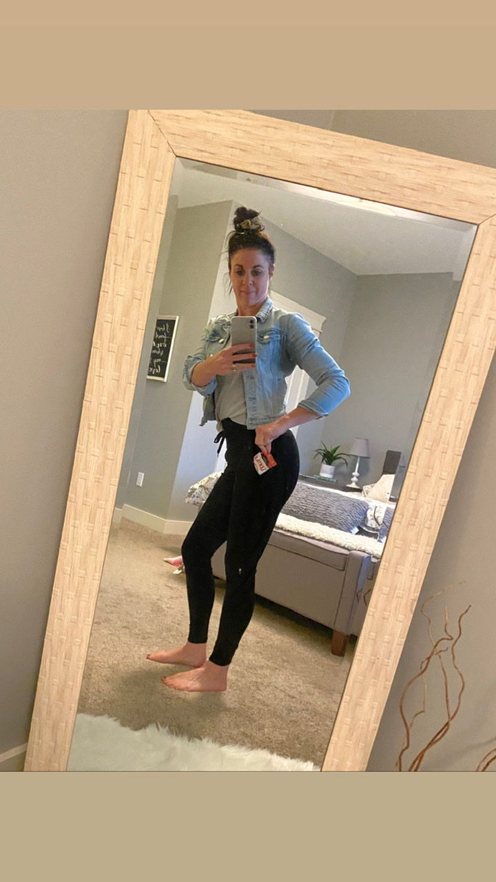 Customer photo review of ARRO Scrunchie
