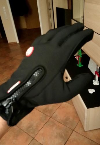 Customer photo review of TOUCHY - Die wasserdichten Touchscreen-Handschuhe