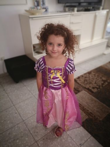 Customer photo review of Rapunzel Dress Up Party Costumes for Girls