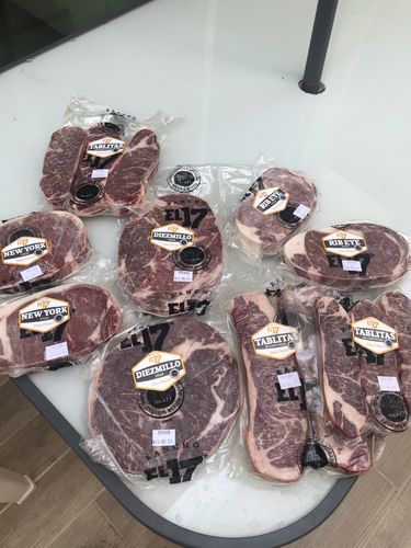 Reseña con foto de un cliente sobre Kit Cortes Finos