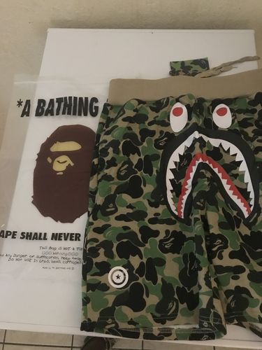 Customer photo review of YEEZY BOOST 350 V2