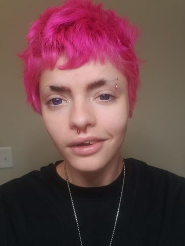 Customer photo review of DollyEye Violet