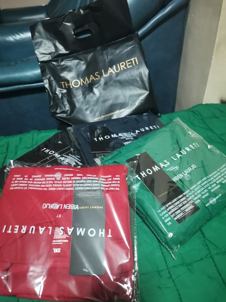 Customer photo review of Men's Thomas Laureti Navy Blue Polo Shirt