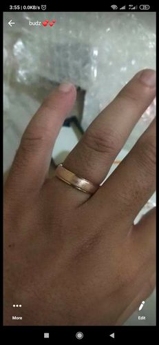 Customer photo review of Miniatura Italia Two Tone Wedding Rings