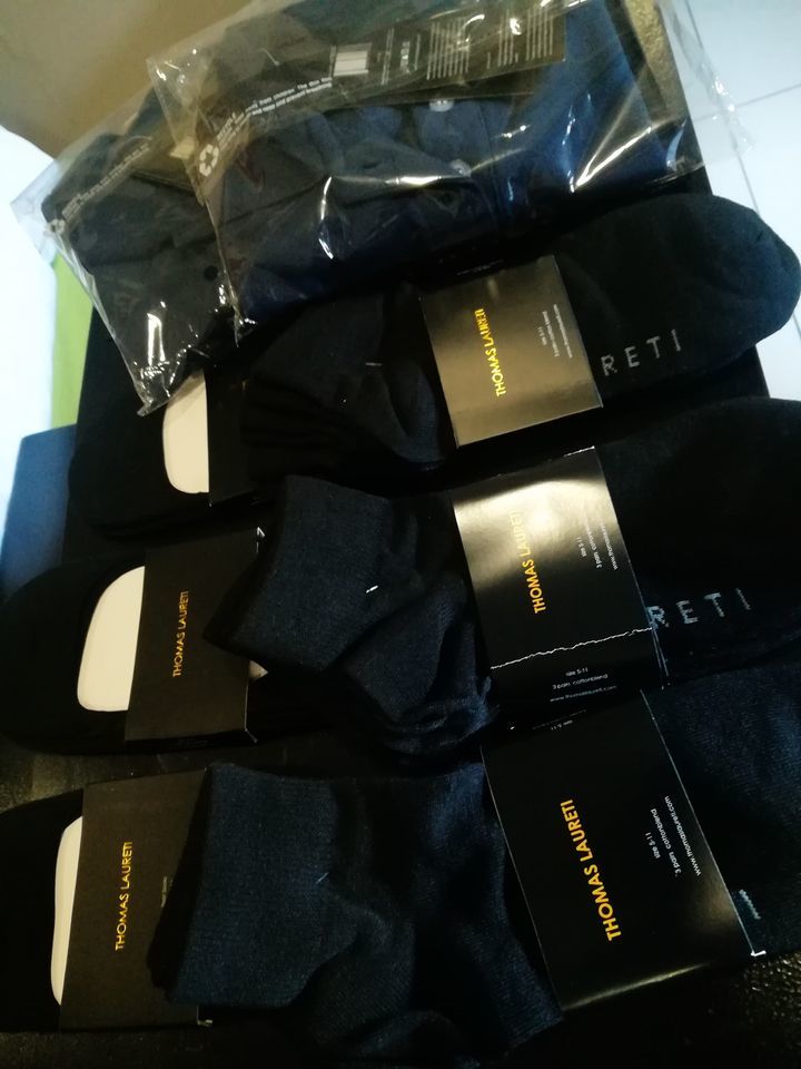 Customer photo review of Men's Thomas Laureti Navy Blue Polo Shirt