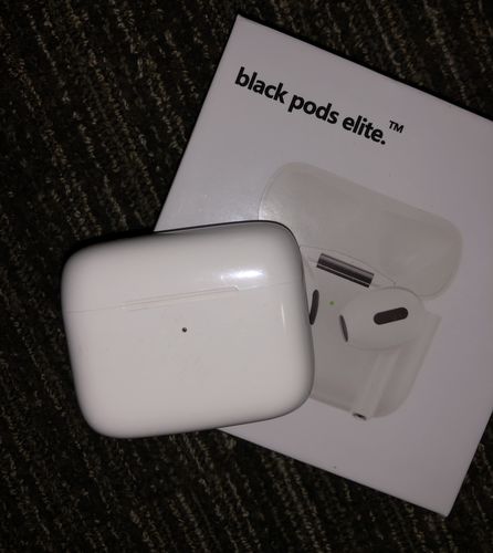 Customer photo review of Black Pods Elite™