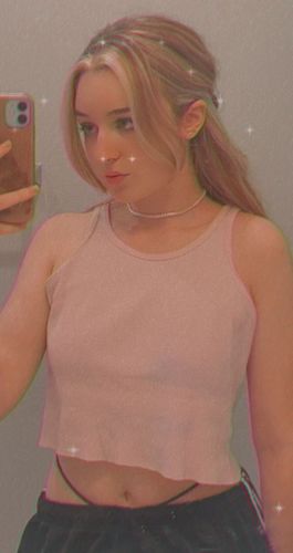 Customer photo review of Crystal Rhinestone Thin Choker Necklace