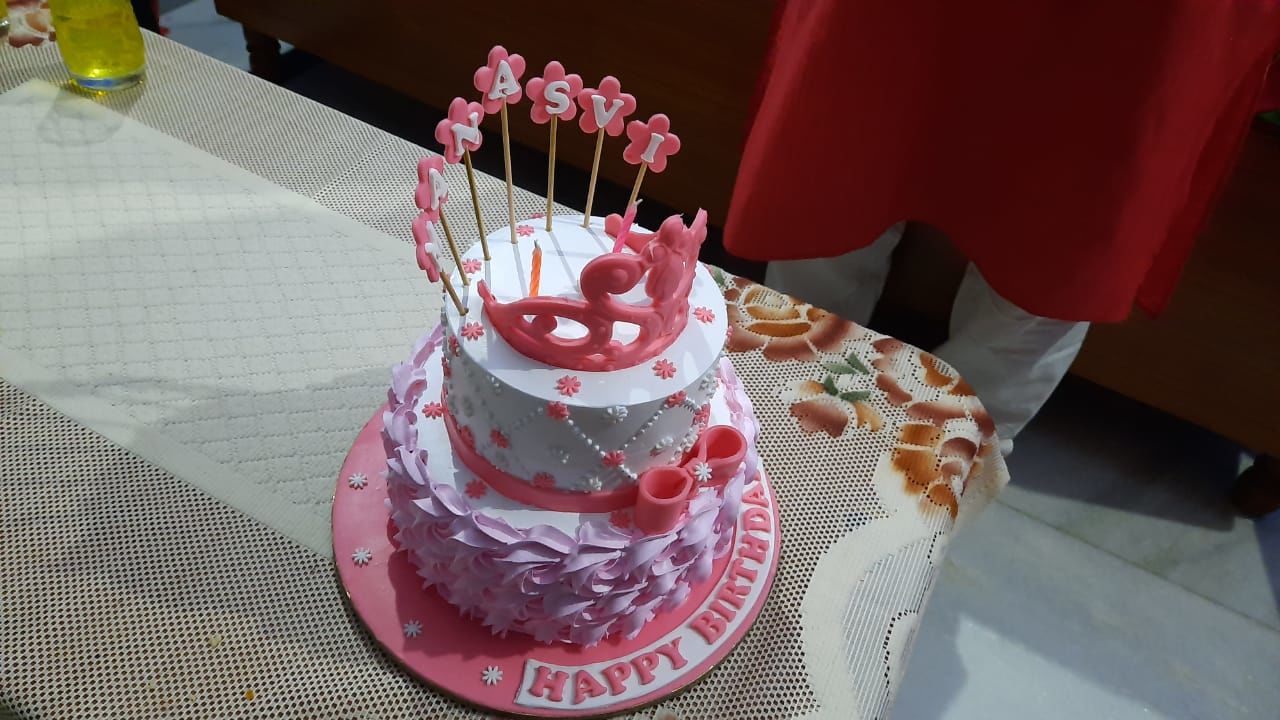 Customer photo review of Floral theme with baby elephant