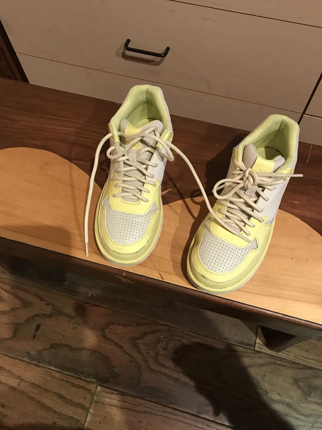 Customer photo review of Round Standard Shoe Laces - Solids