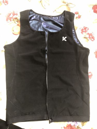 Customer photo review of Men's Zipper Heat Trapping Sweat Vest