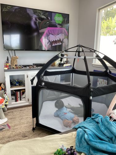 Customer photo review of Pop N' Go® Playpen
